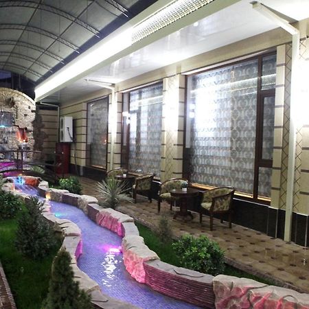 Hotel Naxshab Карши Екстериор снимка