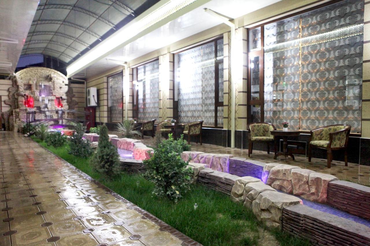 Hotel Naxshab Карши Екстериор снимка