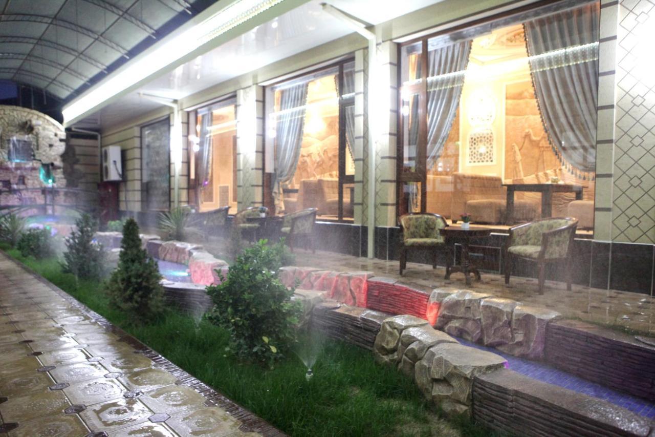 Hotel Naxshab Карши Екстериор снимка