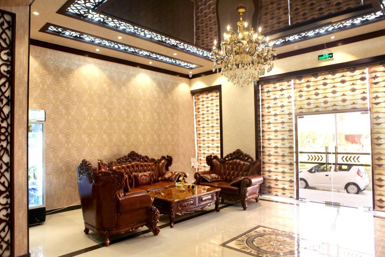 Hotel Naxshab Карши Екстериор снимка