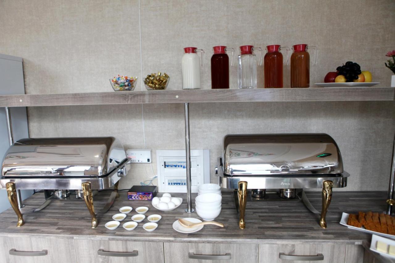 Hotel Naxshab Карши Екстериор снимка